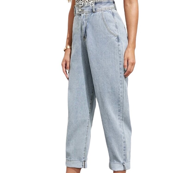 High Rise Raw Hem Mom Jeans Double Button with Zip Fly Blue Size Medium (6) - Picture 5 of 6